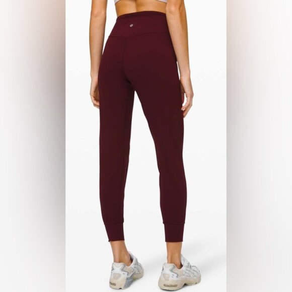 Lululemon Align Jogger 28”Garnet EUC - Picture 2 of 7